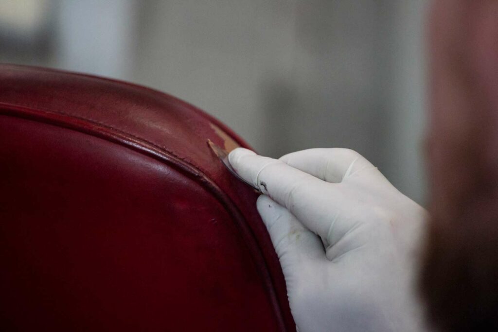 reparation cuir voiture